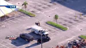 100825-SWMD-Home-Depot-evacuated[1]